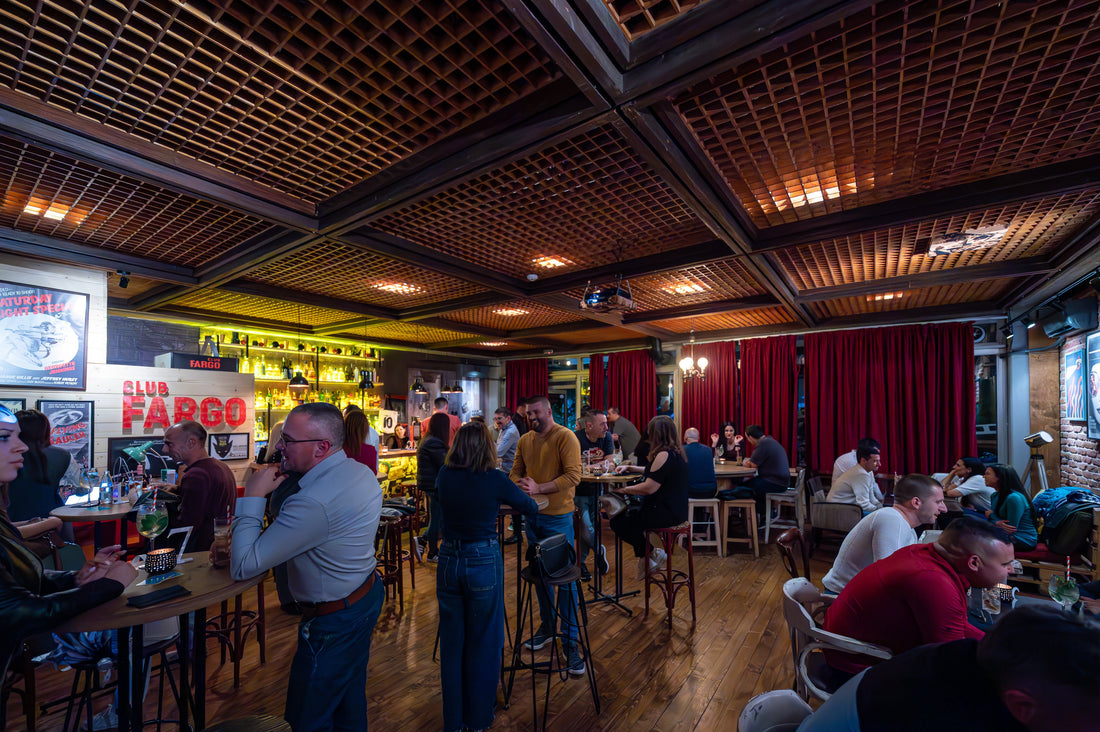 Speed Dating в Пловдив: събитието за необвързани, което събра 40 души въпреки дъжда